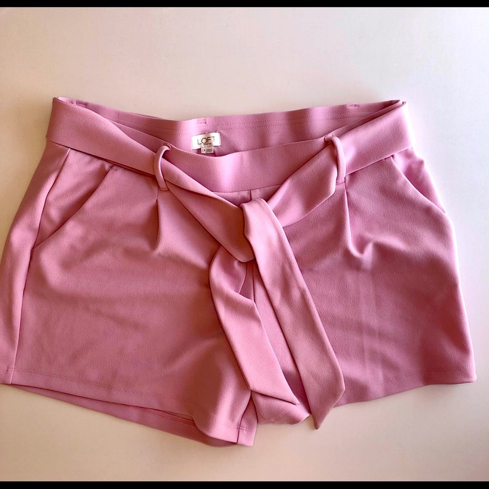 Loft Petite Tie Waist Stretch Pull on Shorts| Light Purple - Picture 2 of 4